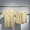 031 Short suit